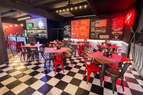 Chicago Bar&Restaurant